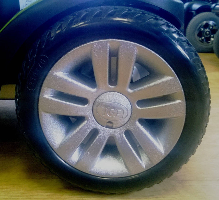 Rear Wheel for TGA Eclipse (Black Tyre) - discountscooters.co.uk