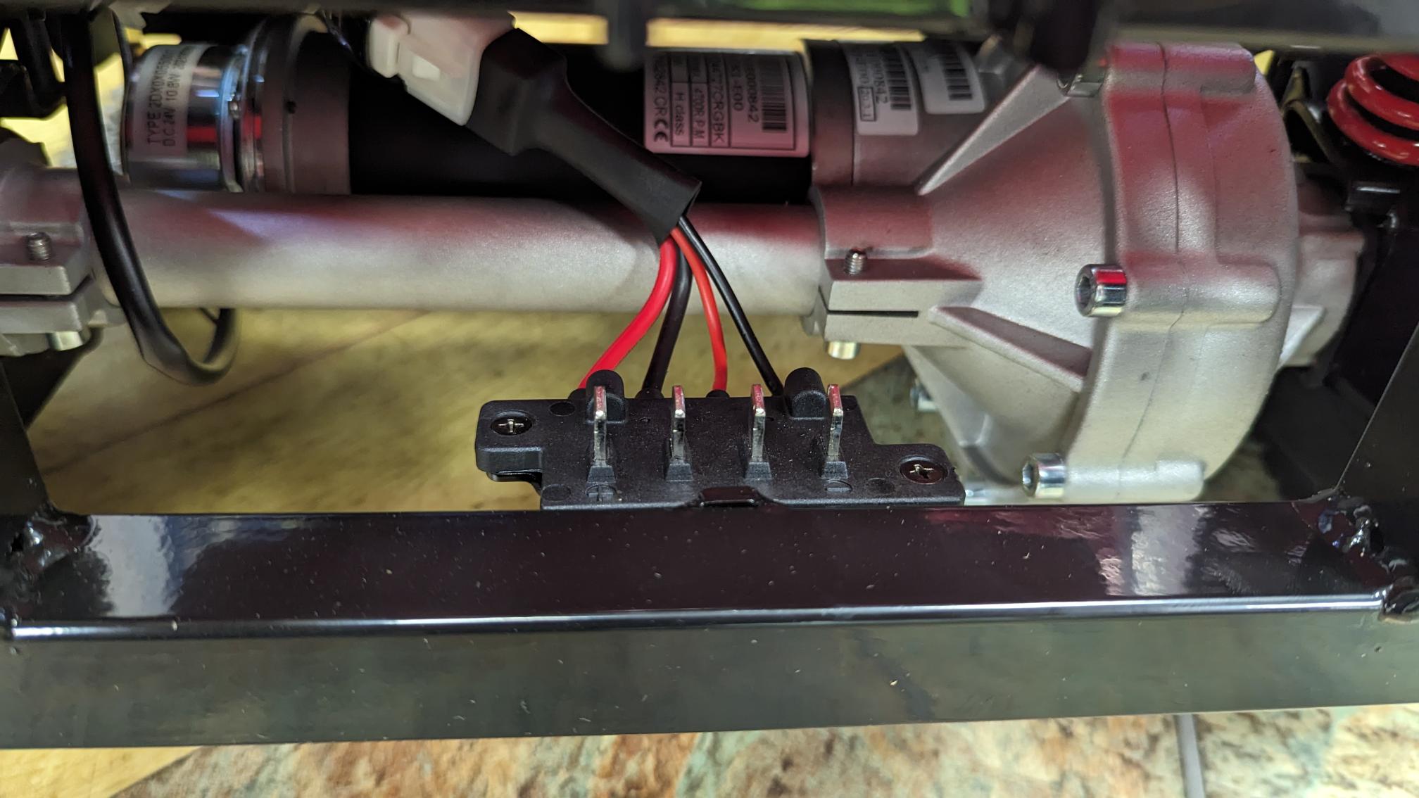 Rear Chassis Connector Male Alumina Mobility Scooter — Discount ...